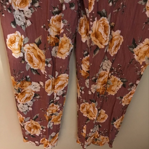 Floral Pantsuit 🌸, yellow flowers on light mauve color, X-small - Picture 3 of 5
